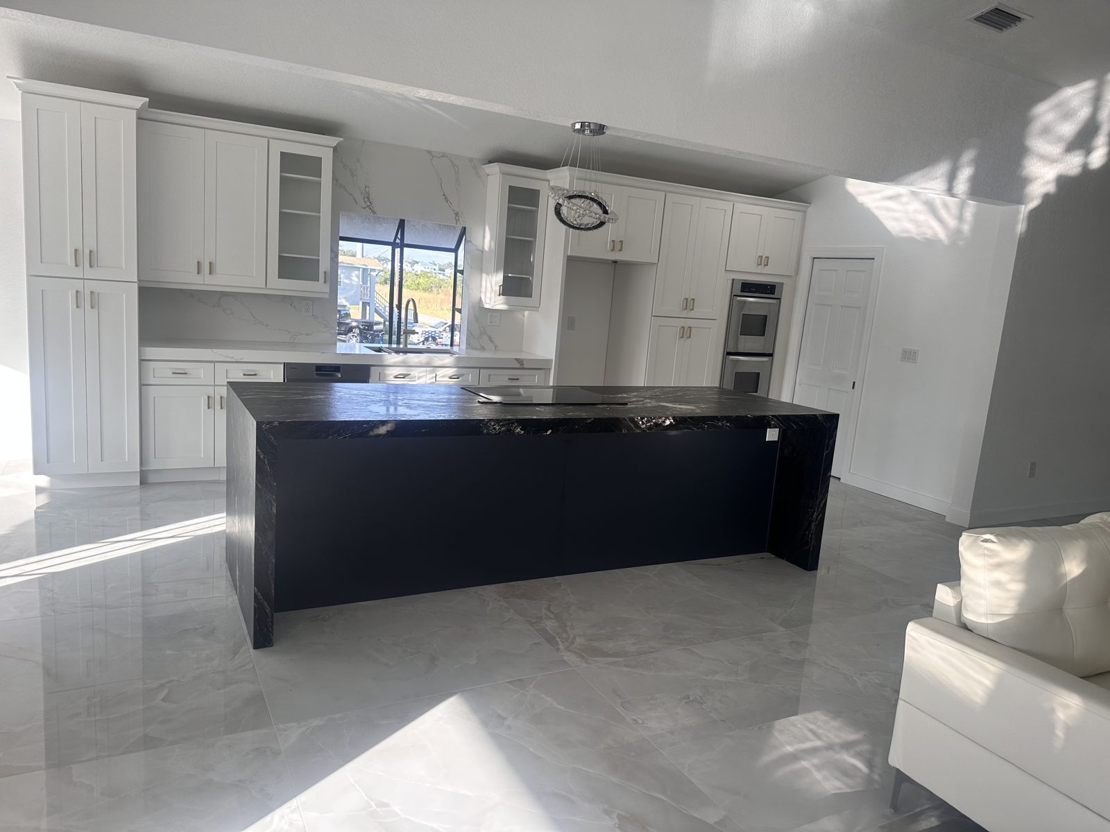 Finished kitchen project by Benicht